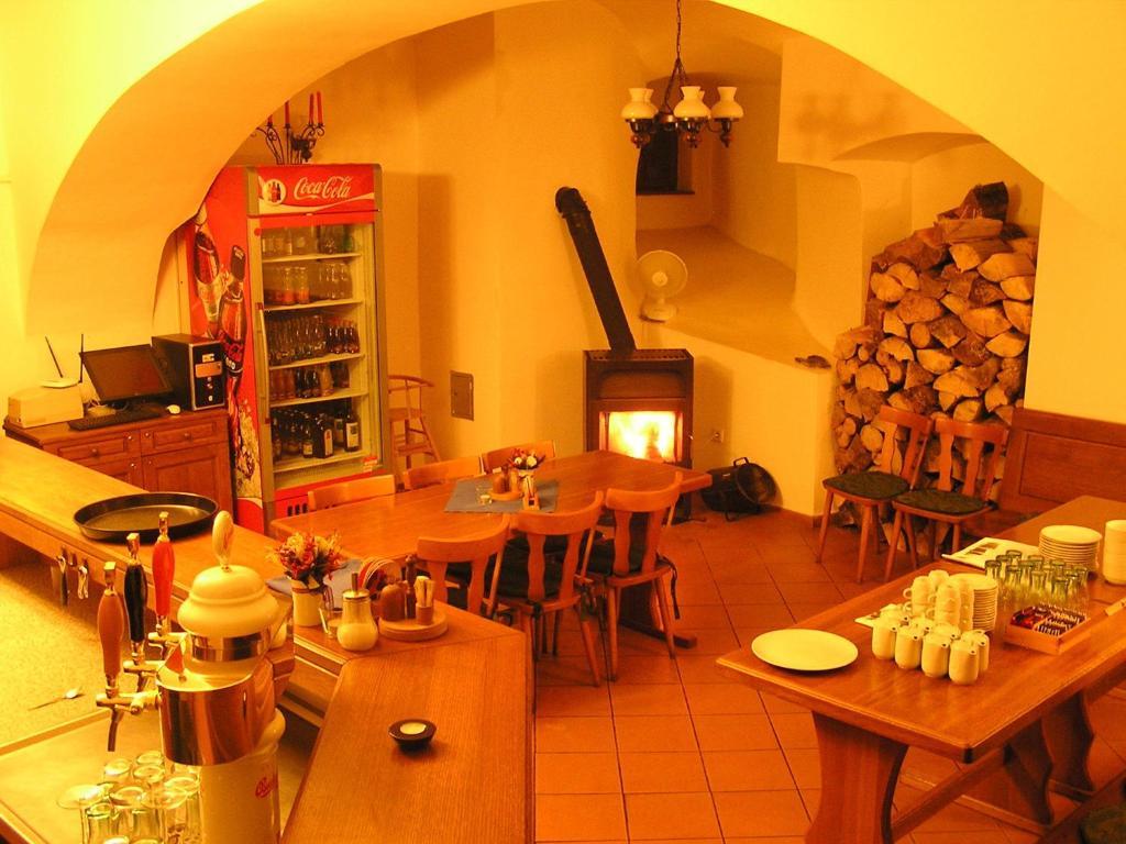 Hotel Ruze Rožmberk nad Vltavou Eksteriør bilde
