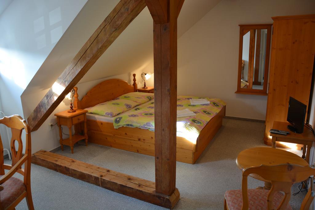 Hotel Ruze Rožmberk nad Vltavou Eksteriør bilde