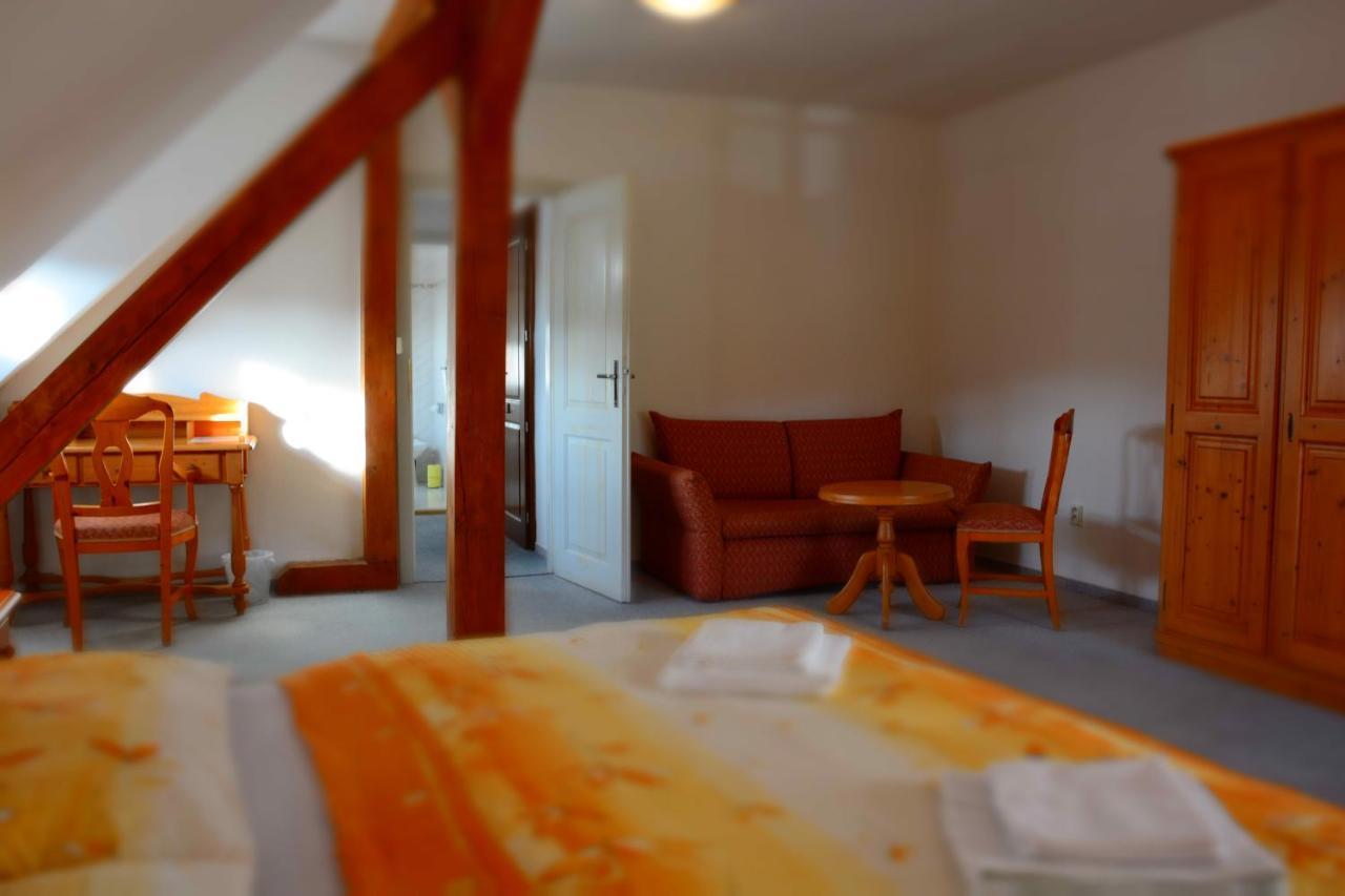 Hotel Ruze Rožmberk nad Vltavou Eksteriør bilde