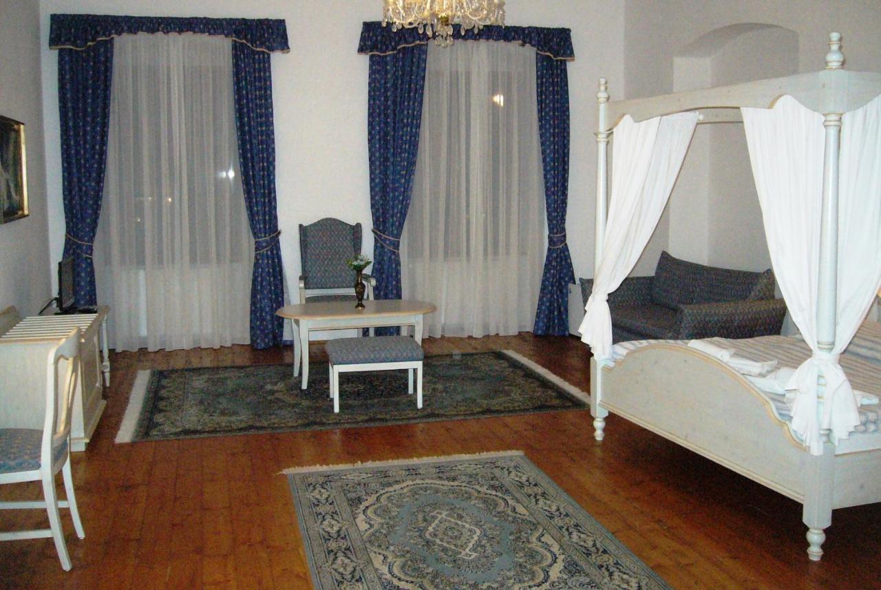 Hotel Ruze Rožmberk nad Vltavou Eksteriør bilde